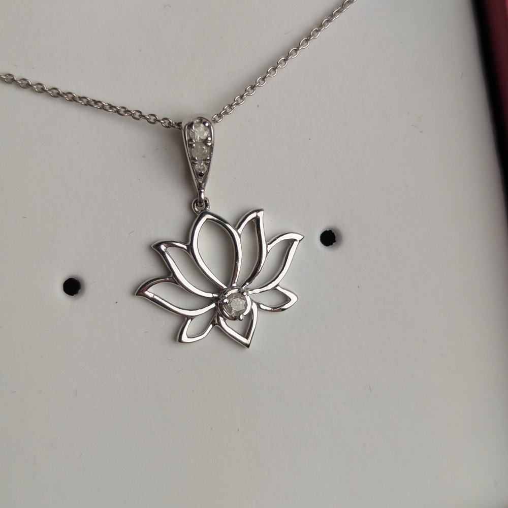 Sterling Silver Diamond Lotus Pendant Necklace - NWT - Picture 3 of 8